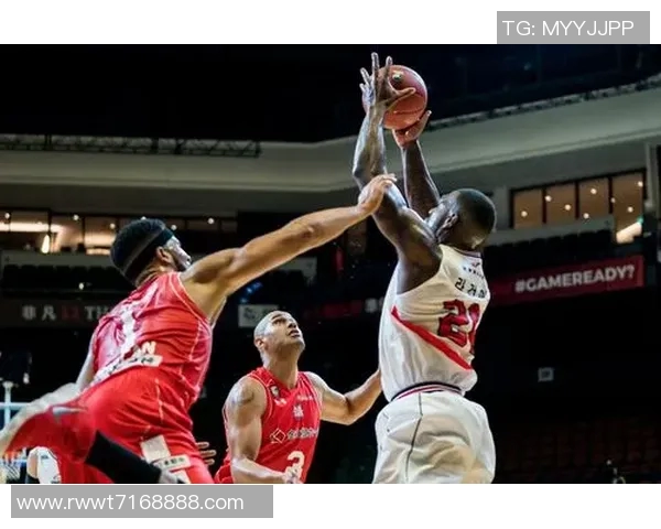 SiuFatBB在比赛中展现实力成功拿下ACE荣誉引发热议 SiuFatBB在比赛中展现实力成功拿下ACE荣誉引发热议