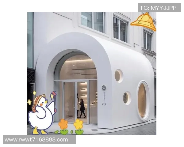 北斋艺术与CRAB品牌的奇妙融合PEL春季系列展现独特风格与创意魅力 北斋艺术与CRAB品牌的奇妙融合PEL春季系列展现独特风格与创意魅力